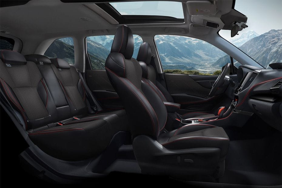 سوبارو فوريستر Front And Rear Seats Together