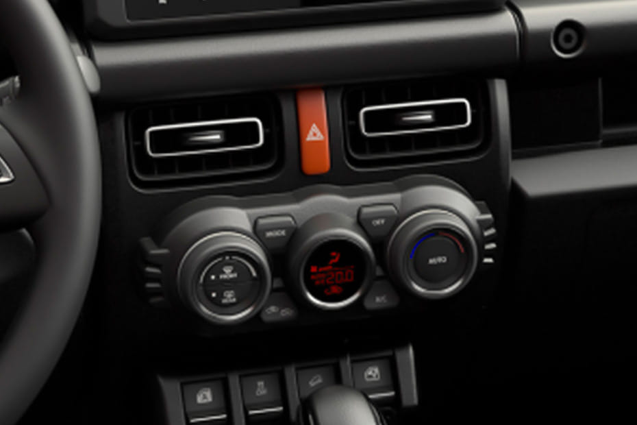 Front AC Controls of Suzuki Jimny 5 Door
