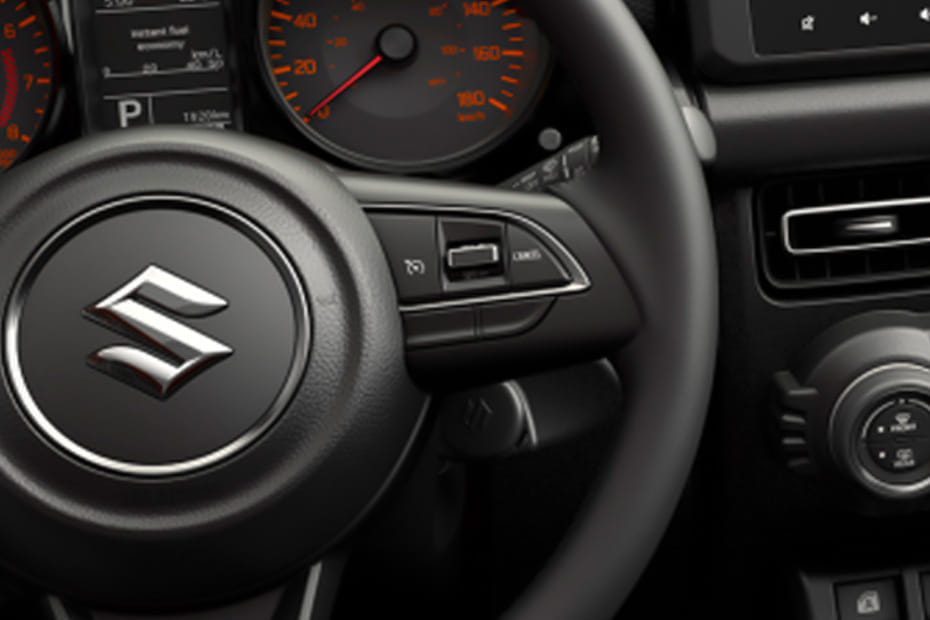 سوزوكي جمني 5 أبواب Multi Function Steering