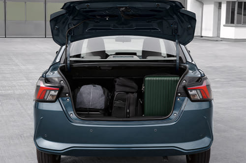 Storage Closer View of سوزوكي ديزاير