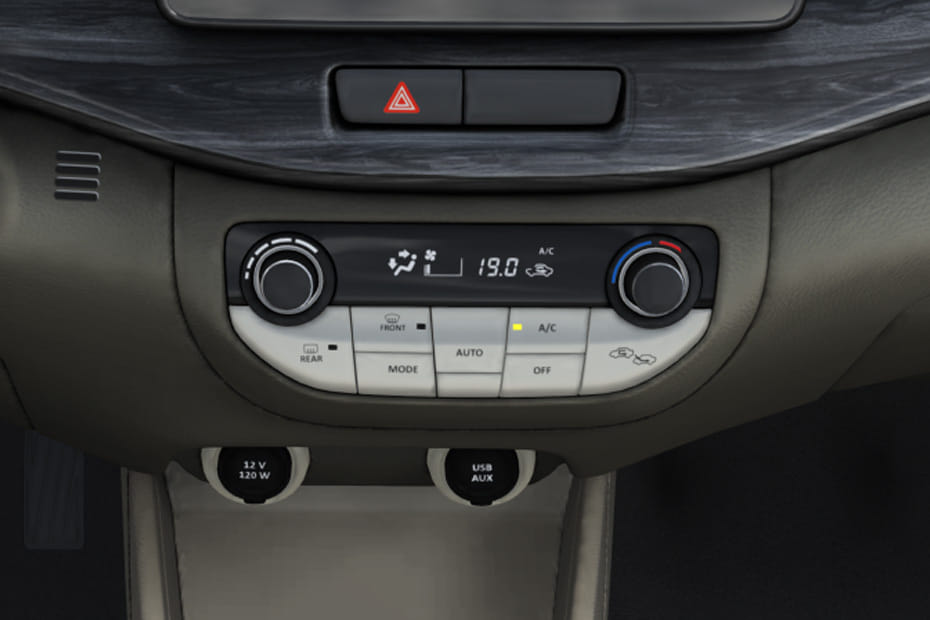 Front AC Controls of سوزوكي ارتيجا
