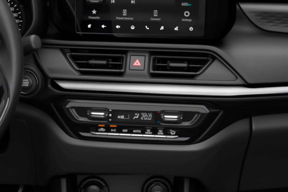 Front AC Controls of سوزوكي سويفت 