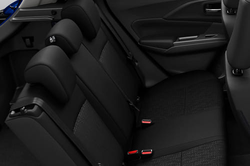 سوزوكي سويفت  Rear Seats