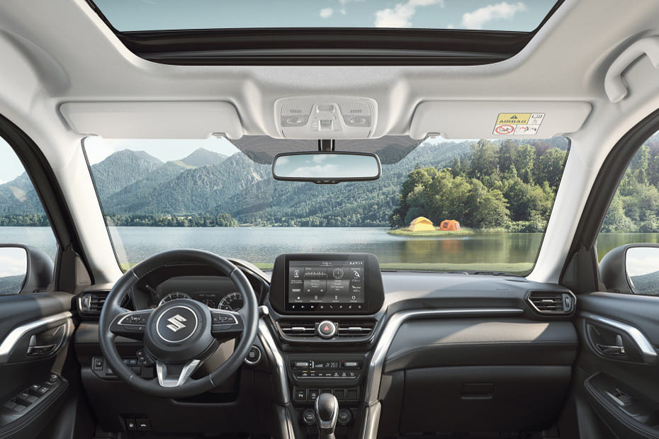 Dashboard View of جراند فيتارا