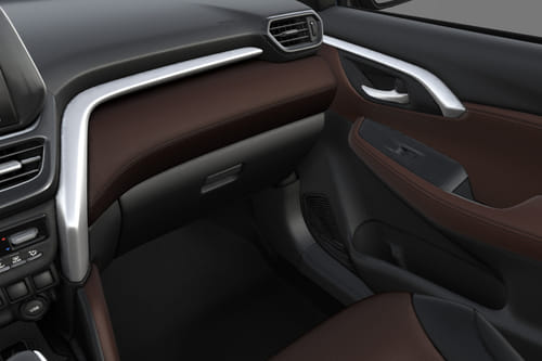 Suzuki Grand Vitara Passengers View