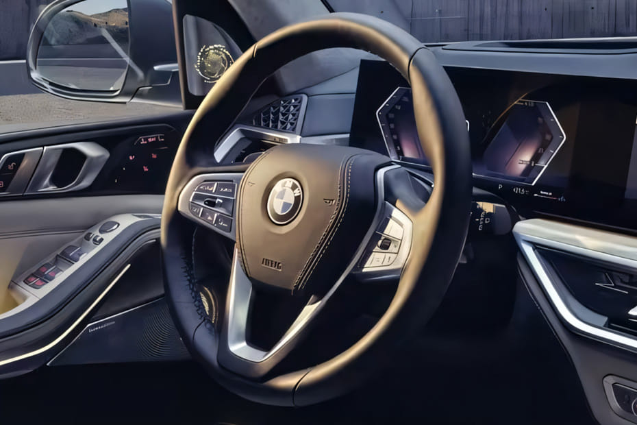 بي إم دبليو X7 Steering Wheel