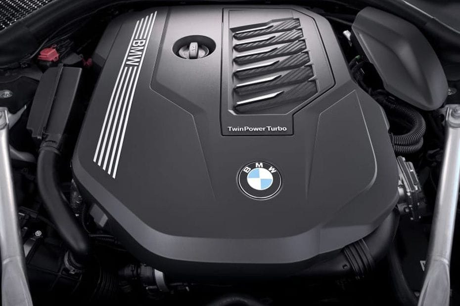 الفئة 8 جران كوبيه Engine