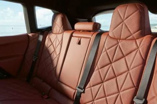 بي إم دبليو IX Rear Seats
