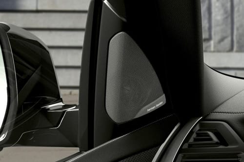 Speakers View of بي إم دبليو IX3 (2024-2025)