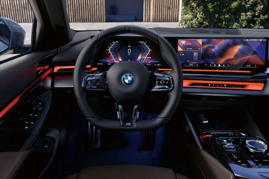 بي إم دبليو I5 Steering Wheel
