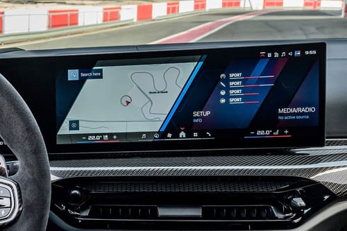 Stereo View of M3 Touring