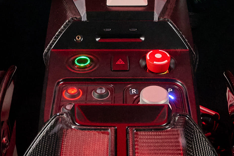 Center Controls of BMW 3 Series 2025