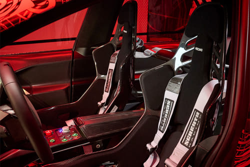 3 سيريز 2026 Front Seats