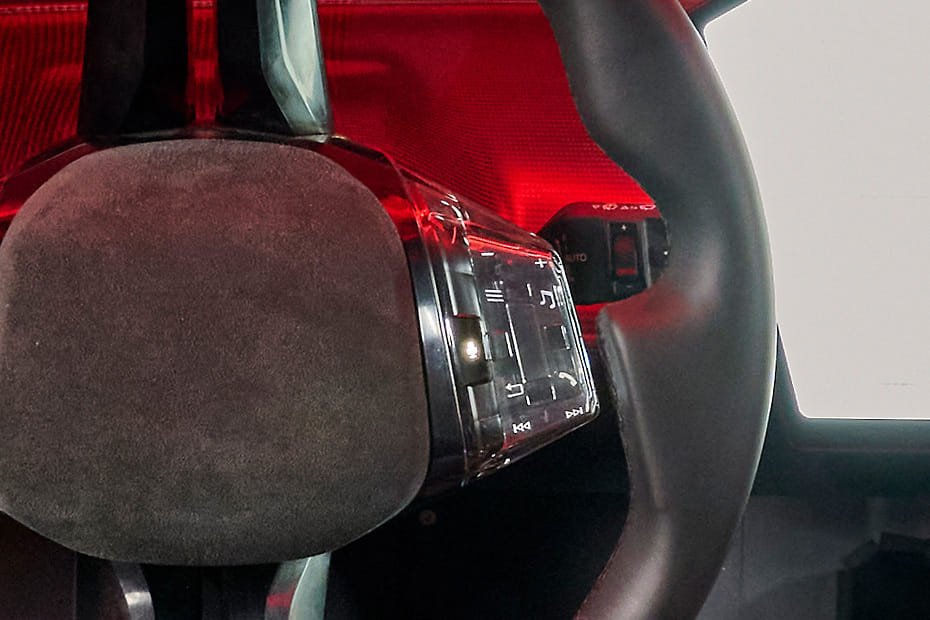 BMW 3 Series 2025 Multi Function Steering