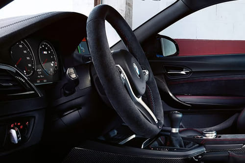 بي إم دبليو إم 2 سي إس Steering Wheel