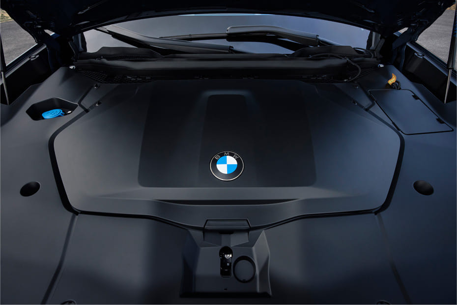 آي إكس 3 Engine