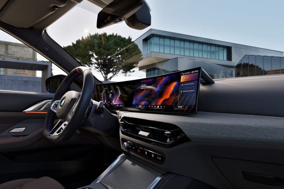 الفئة الرابعة المكشوفة Center Console