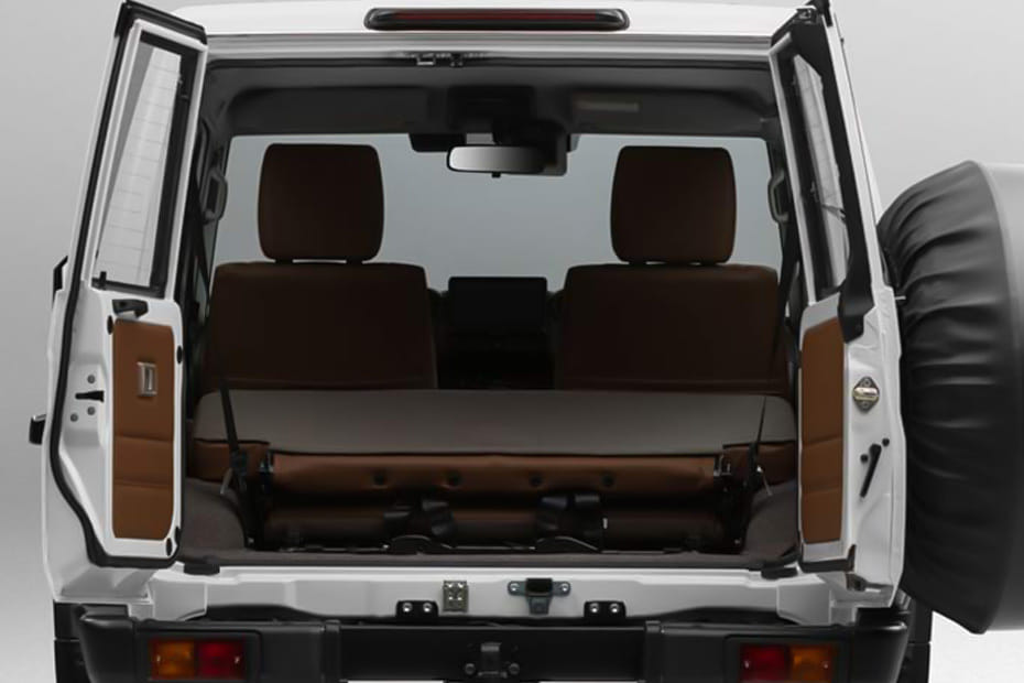 Folding Seats of Toyota Land Cruiser 70 Hard Top