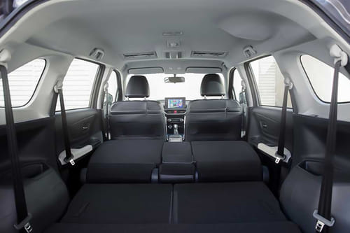 Folding Seats of Toyota Veloz