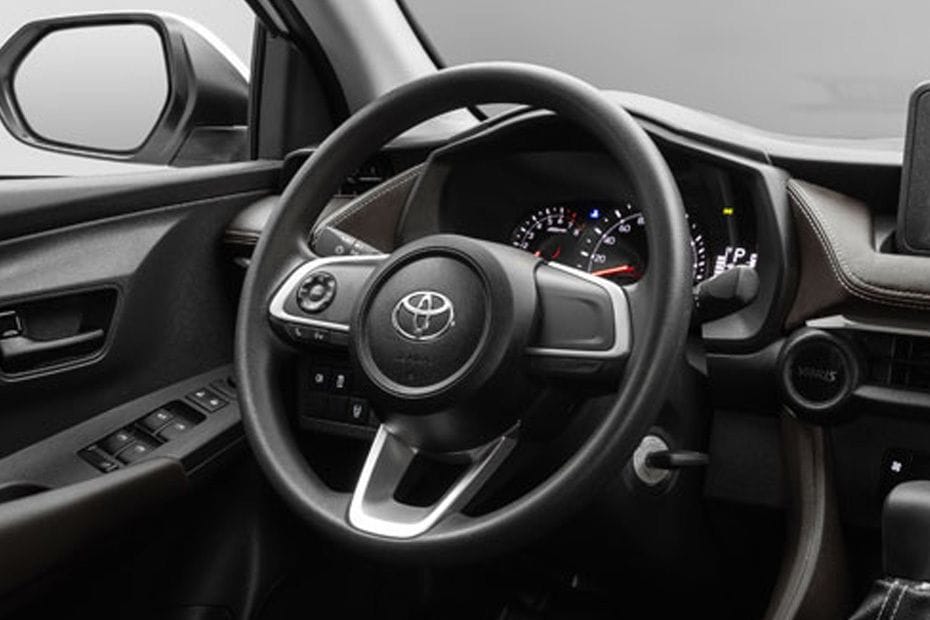 تويوتا يارس Steering Wheel