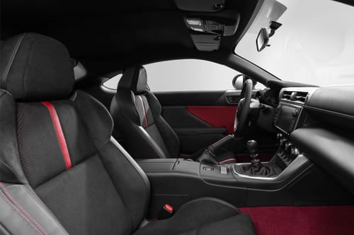 جي آر 86  Front Center Divider