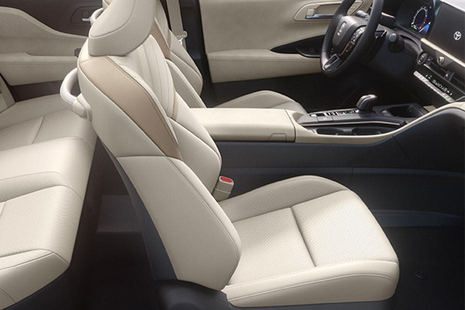 كراون  Front Seats