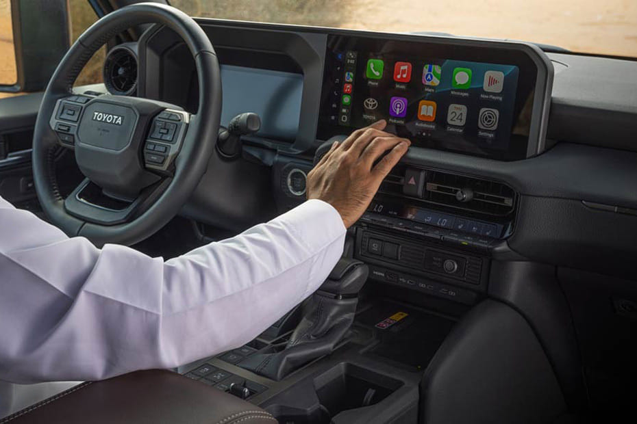 Stereo View of Land Cruiser Prado