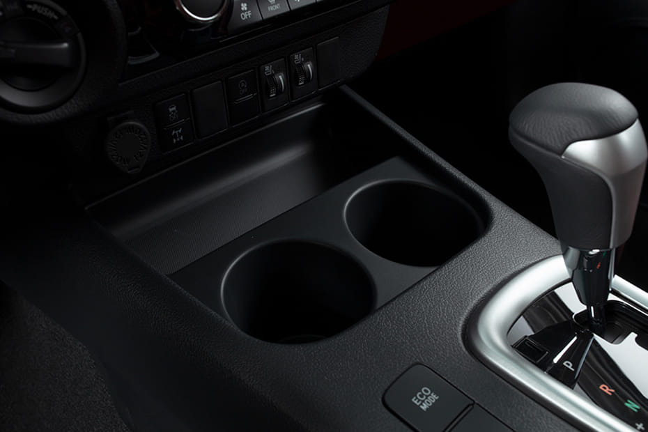 هايلكس Cup Holders