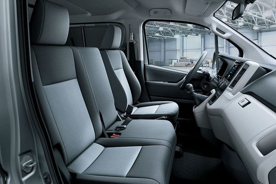 هايس  Front Seats