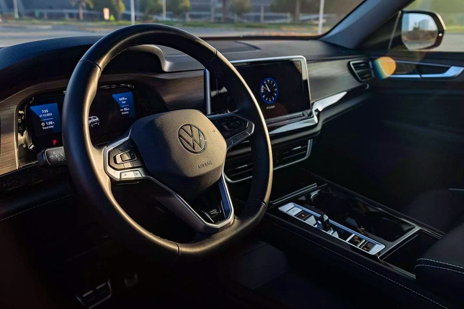 Teramont Cup Holders