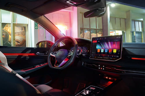 Dashboard View of جولف جي تي آي