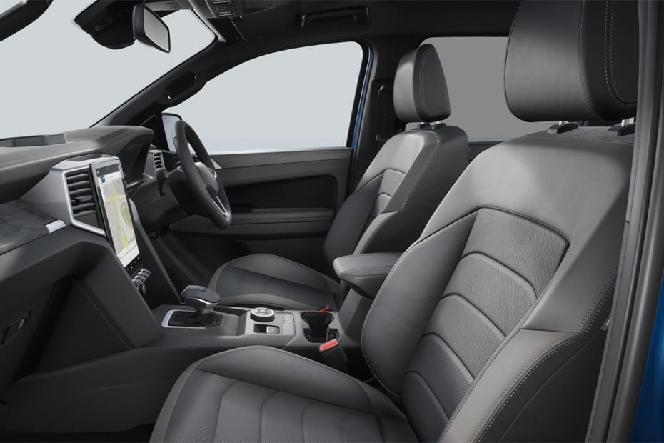 أماروك Front Seats