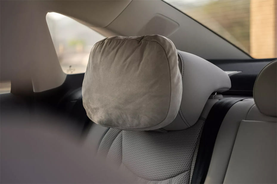 باسات Rear Seat Head rest