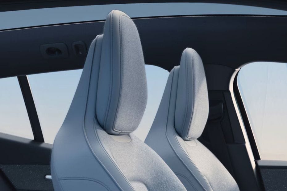 EX30 Front Seats