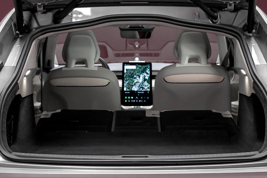 Folding Seats of Volvo ES90