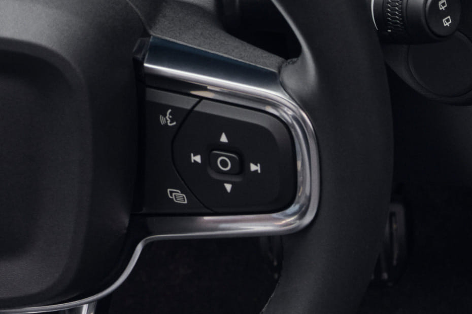 Volvo EX40 Multi Function Steering
