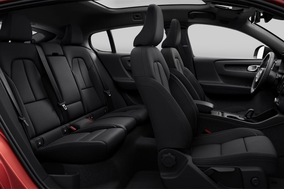 فولفو إي سي 40 Front And Rear Seats Together