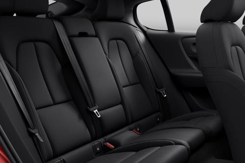 فولفو إي سي 40 Rear Seats