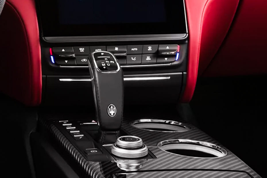 مازيراتي جريكالي Gear Shifter