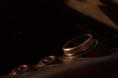 Center Controls of مازيراتي مكبورا