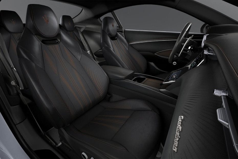 جران توريزمو Front Seats