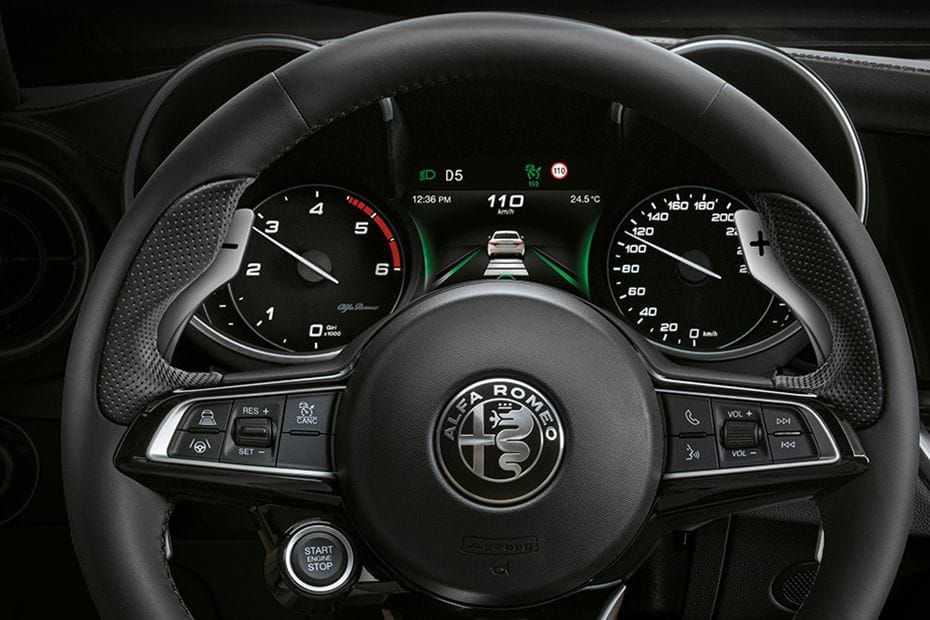 Alfa Romeo Giulia Multi Function Steering