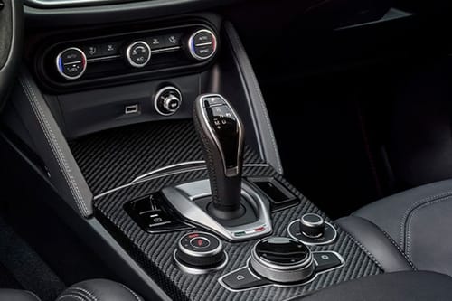 Alfa Romeo Stelvio Quadrifoglio Gear Shifter
