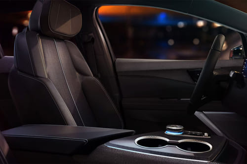 أوبتيك Front Seats