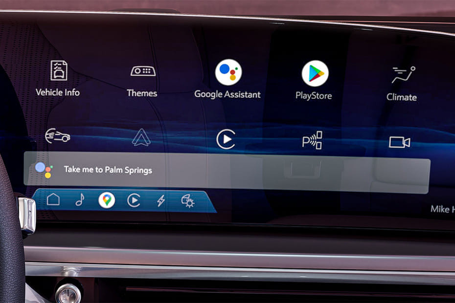 Stereo View of LYRIQ