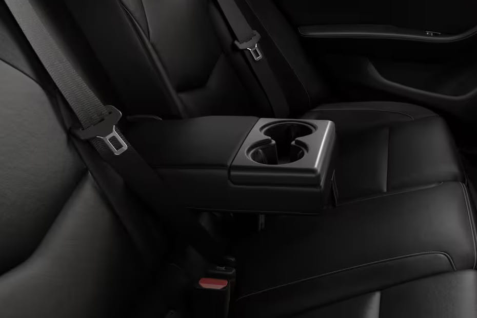 سي تي 5 في Armrest Rear