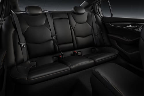 كاديلاك سي تي 5 في Rear Seats