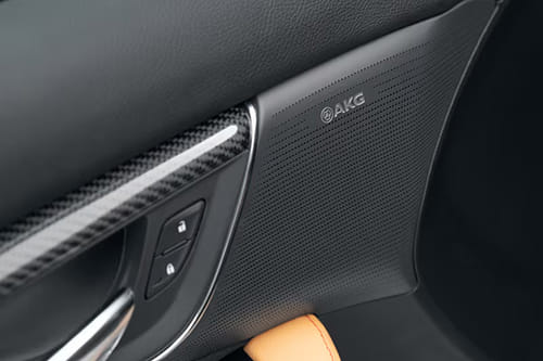 Speakers View of كاديلاك سي تي 5 في