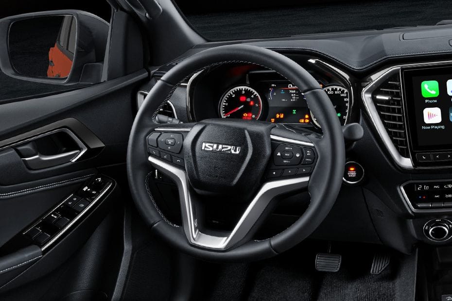 إيسوزو دي ماكس Steering Wheel
