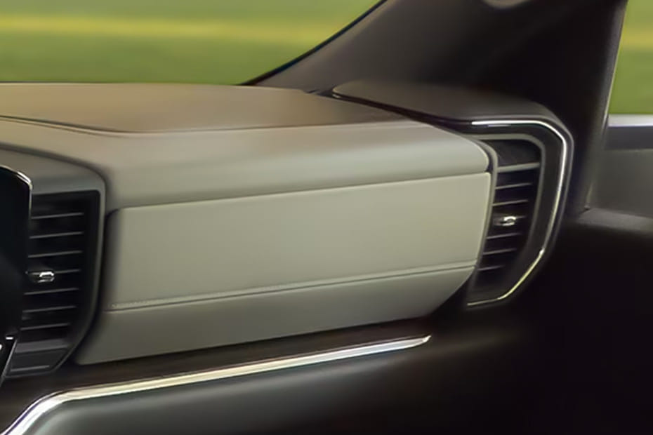 سيلفرادو إتش دي Front Side Ac Vents